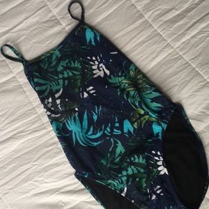 Jolyn onesie Brandon 28 NWOT